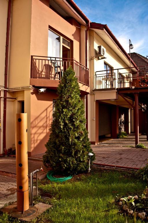 Pensiunea Vlad Home Timişoara Exteriör bild